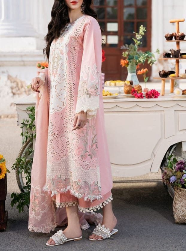3 pc luxury lawn embroidery by bIN ilyas |CODE 004