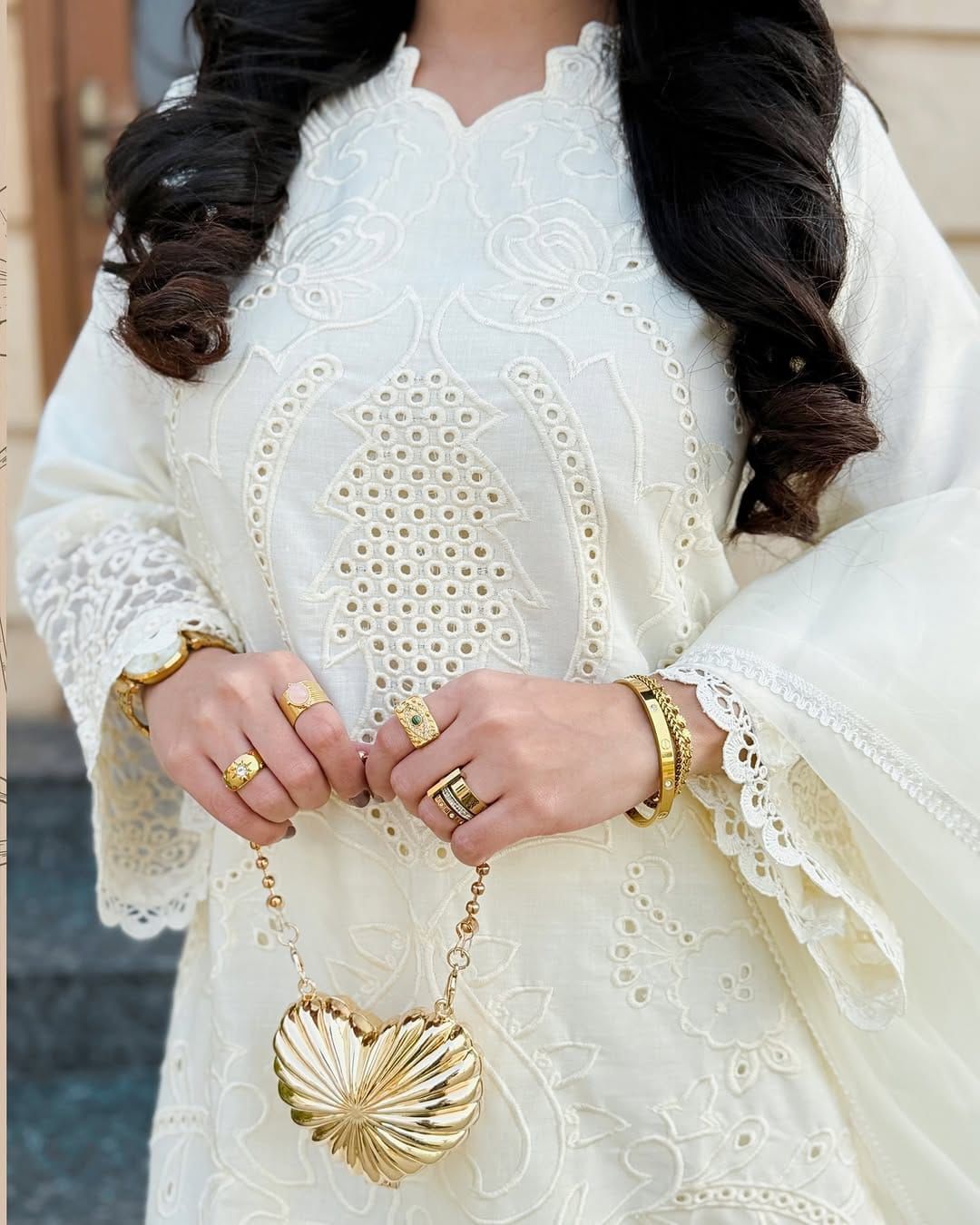 3 pc luxury lawn embroidery by MARIA B |CODE 003