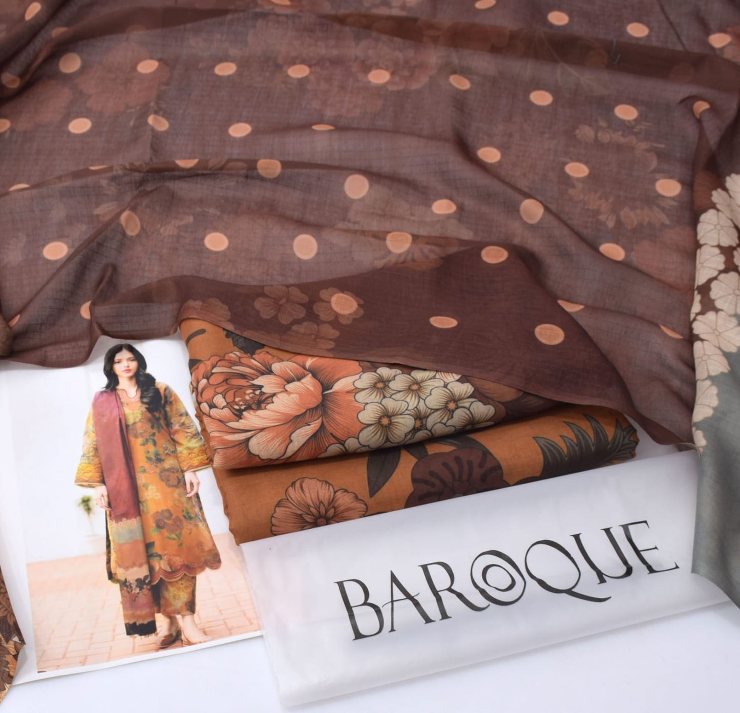 SWISS LAWN 3 PIECE UNSTITCHED SUIT|CODE 009