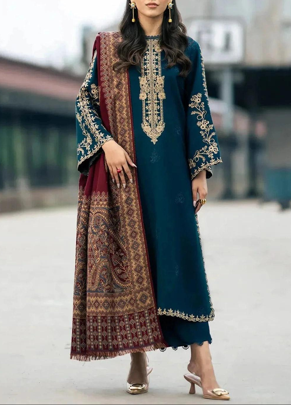 IZEL 3 PC EMROIDERY LAWN HIT CODE|