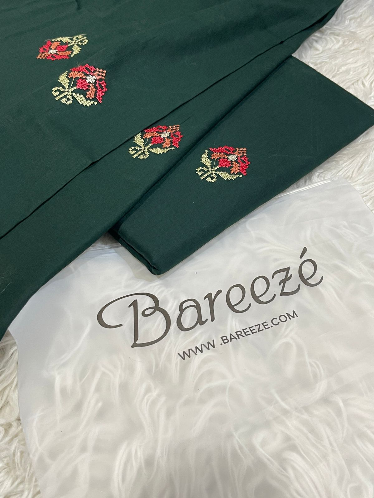 BAREEZE 2 PC ALLOVER EMBROIDERY LAWN.