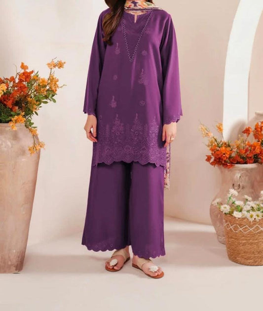 Embroidered 3PC CHIKANKARI Lawn Dress With Printed Munar Dupatta. |PURPLE