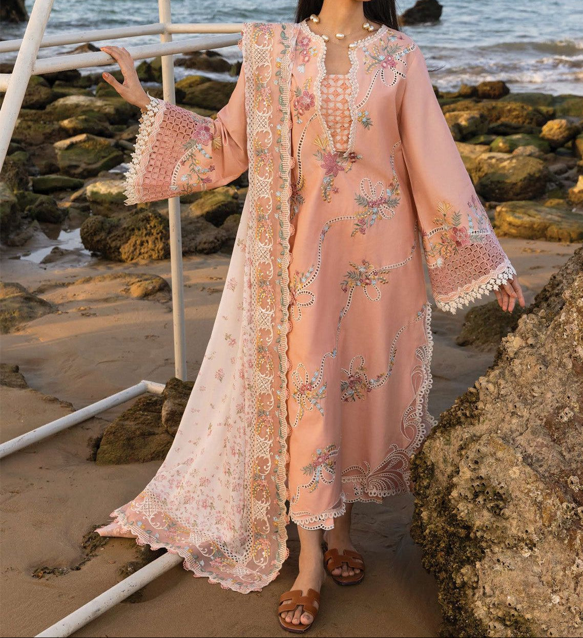 3 pc luxury lawn embroidery suit by Crimson hit code.1100