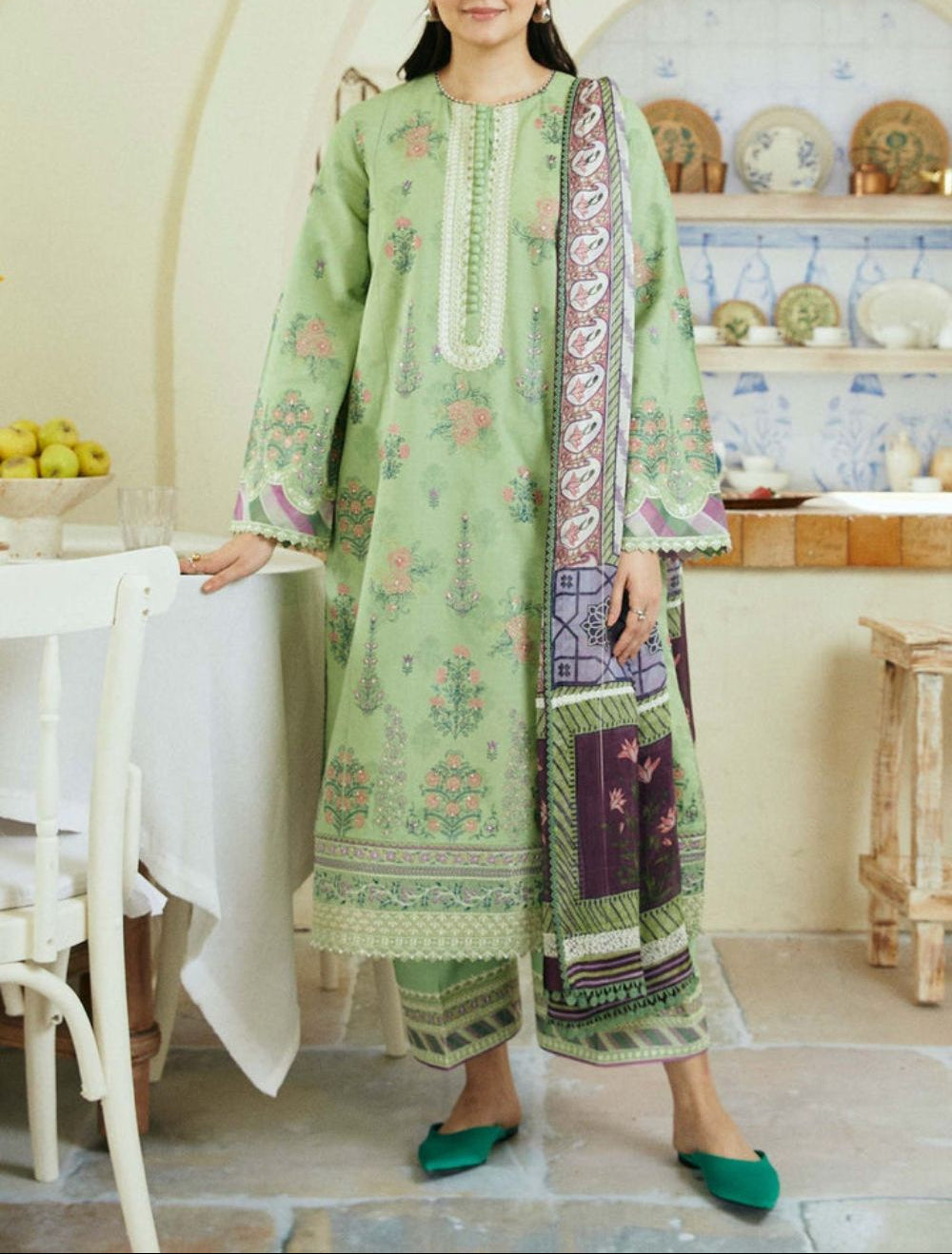 3 pc luxury lawn embroidery suit by ZARA SHAHJAHAN code 1132