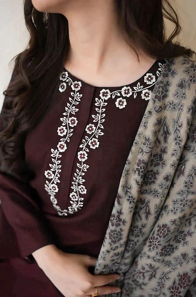 Libaas 3 PC EMROIDERY LAWN HIT CODE|
