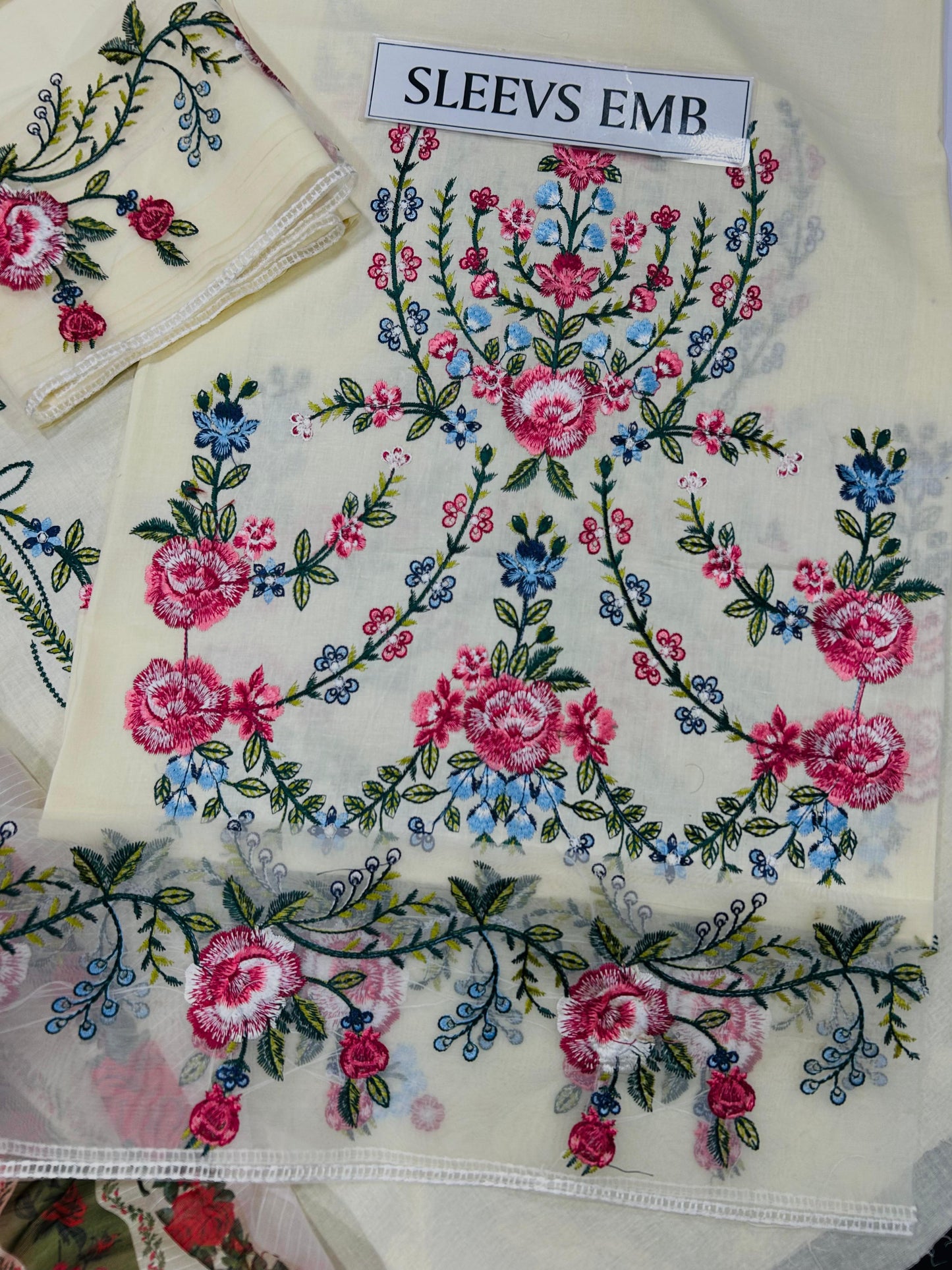 HUSAIN REHAR 3 PC EMROIDERY LAWN HIT CODE|1113