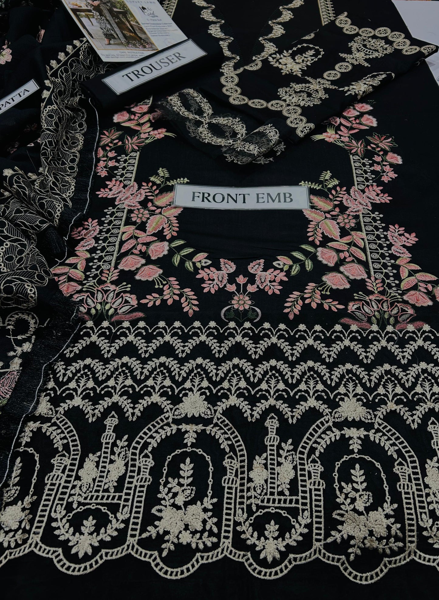 KAHF 3 PC EMROIDERY LAWN HIT CODE|1003