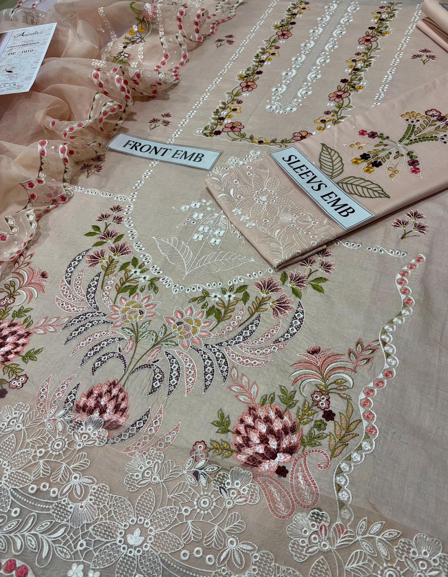 3 pc luxury lawn embroidery suit by ANEELA’S code #006